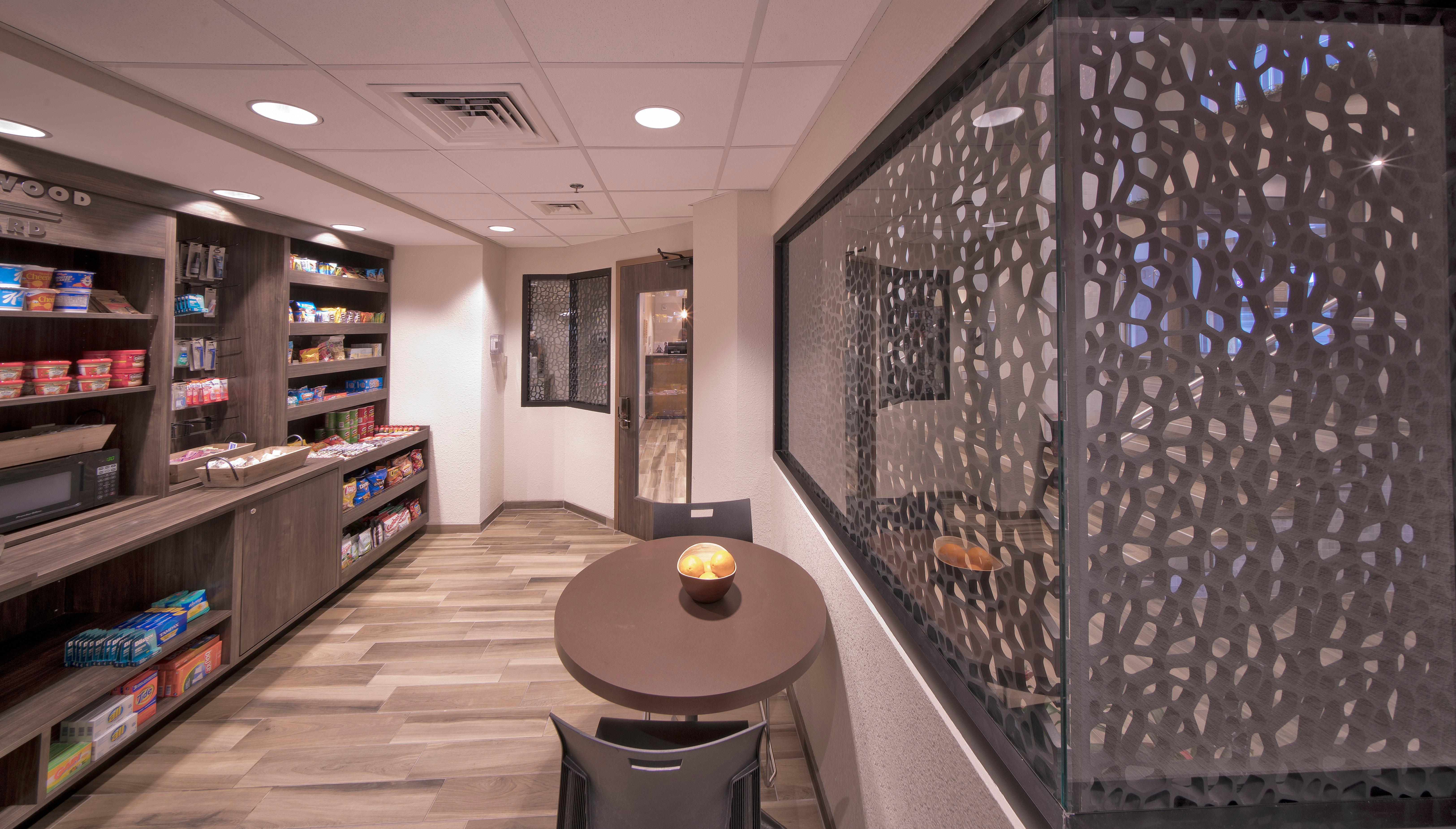 Candlewood Suites Baltimore - Inner Harbor By Ihg Екстериор снимка