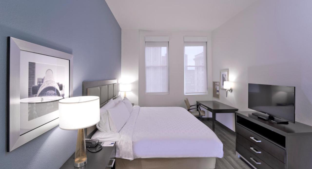 Candlewood Suites Baltimore - Inner Harbor By Ihg Екстериор снимка